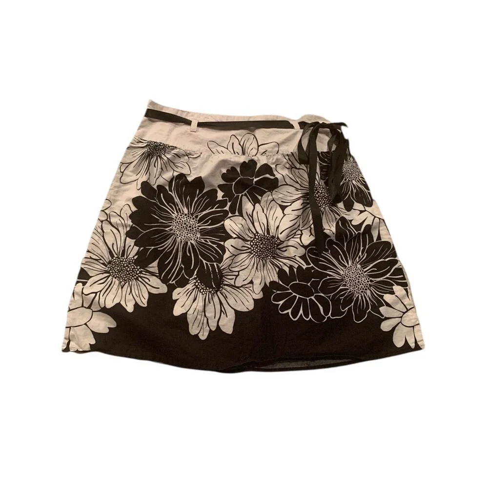 Wrapper juniors skirt‎